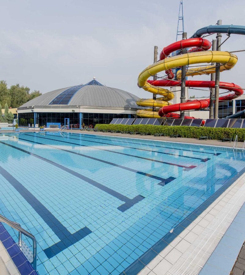 Basen sportowy zewnętrzny